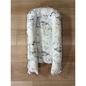 DockATot Deluxe Plus Baby Lounger For 0 to 8 Months White Marble Pattern
